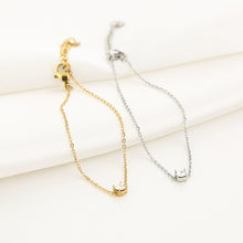 Load image into Gallery viewer, Diamond Stone Bracelet - Gold
